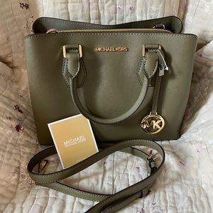 Michael Kors CAMILLE Medium Satchel Crossbody Leather Handbag Olive Green NEW